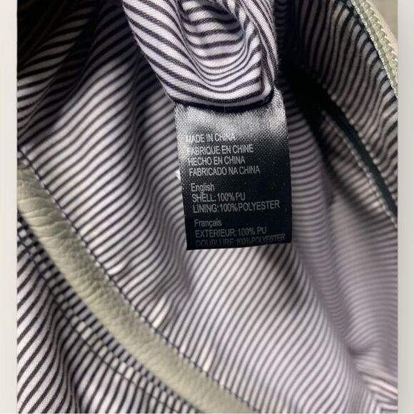 Two Tone Vegan Leather Tassel Long Strap Bag - Picture 7 of 8